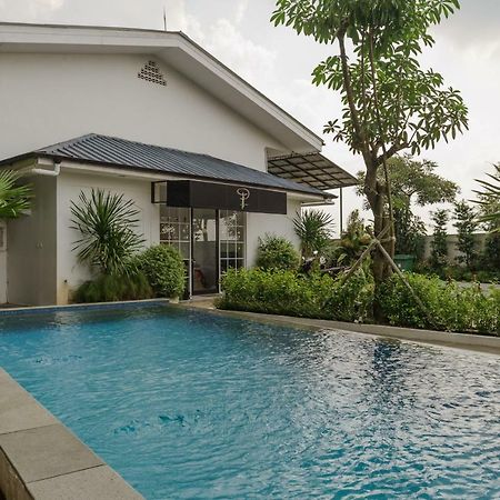 Reddoorz Plus Near Exit Toll Puncak 2 Bogor Kültér fotó